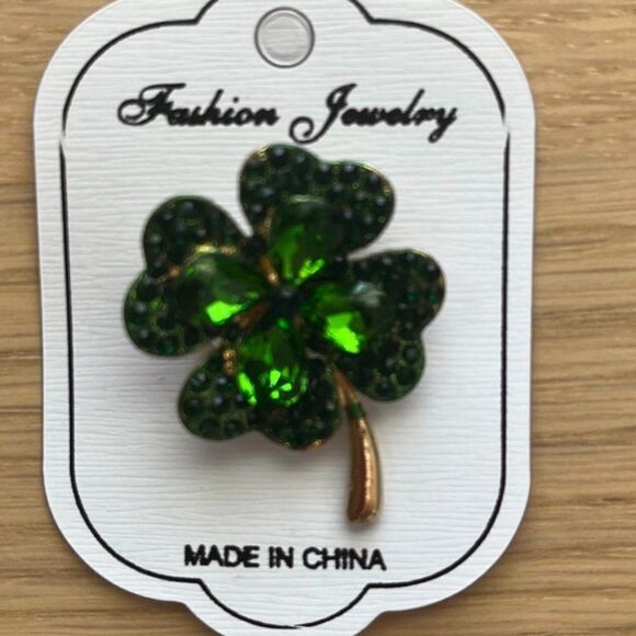 Green Jewelry Rhinestone Crystal Four Leaf Clover Brooch - Picture 2 of 5